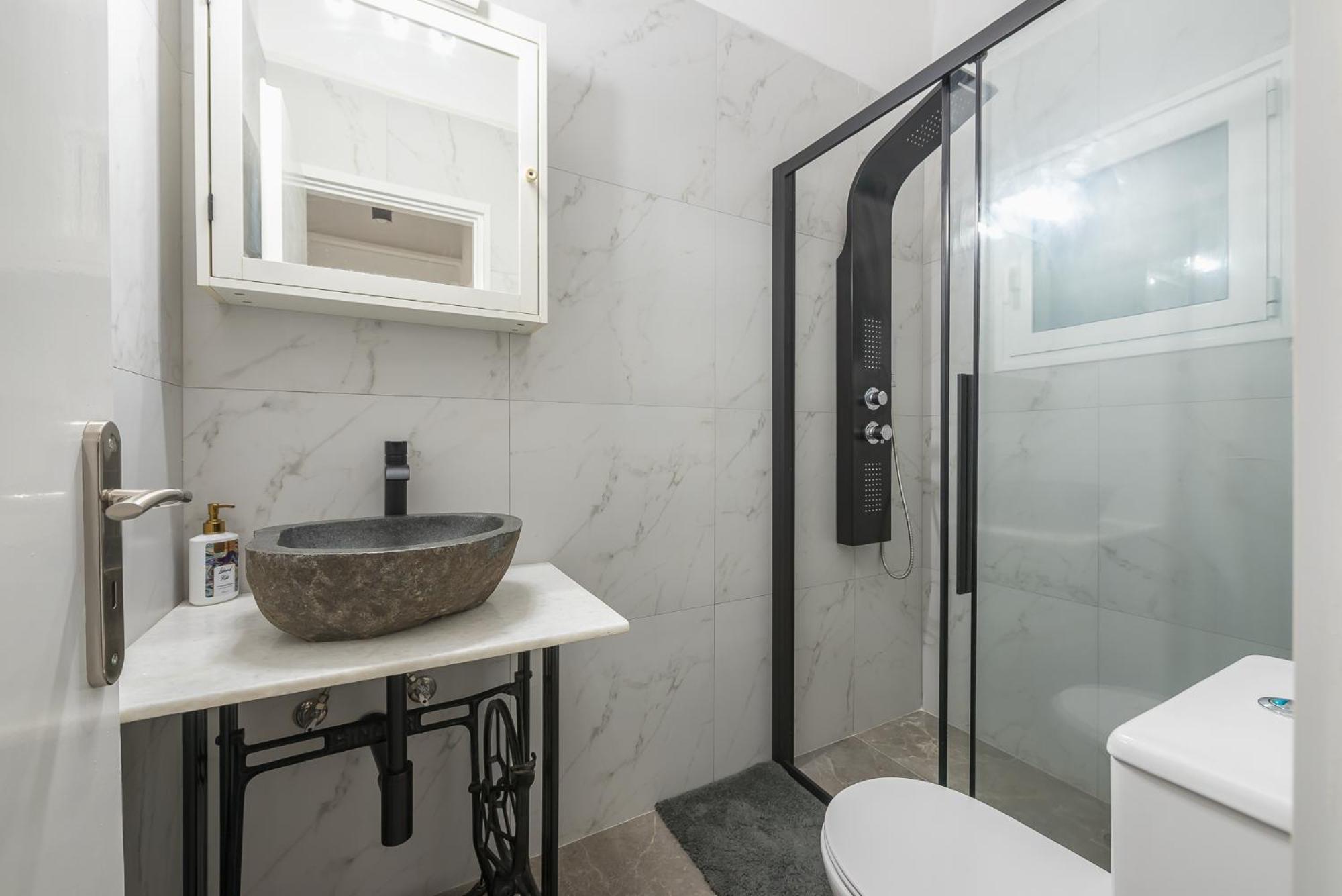 Stylish Luxury Apartment At Ampelokipi Metro Station Atenas Exterior foto