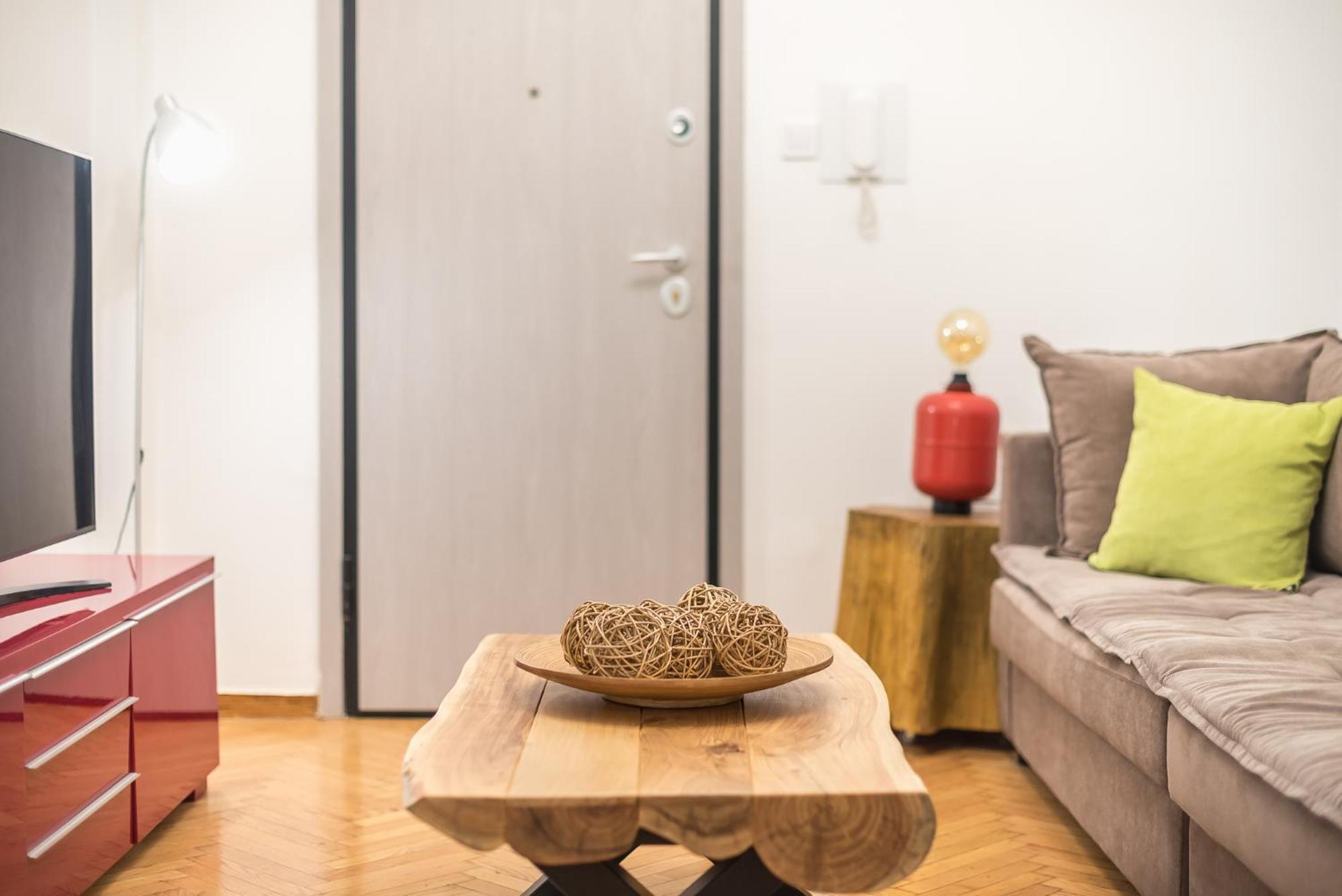 Stylish Luxury Apartment At Ampelokipi Metro Station Atenas Exterior foto