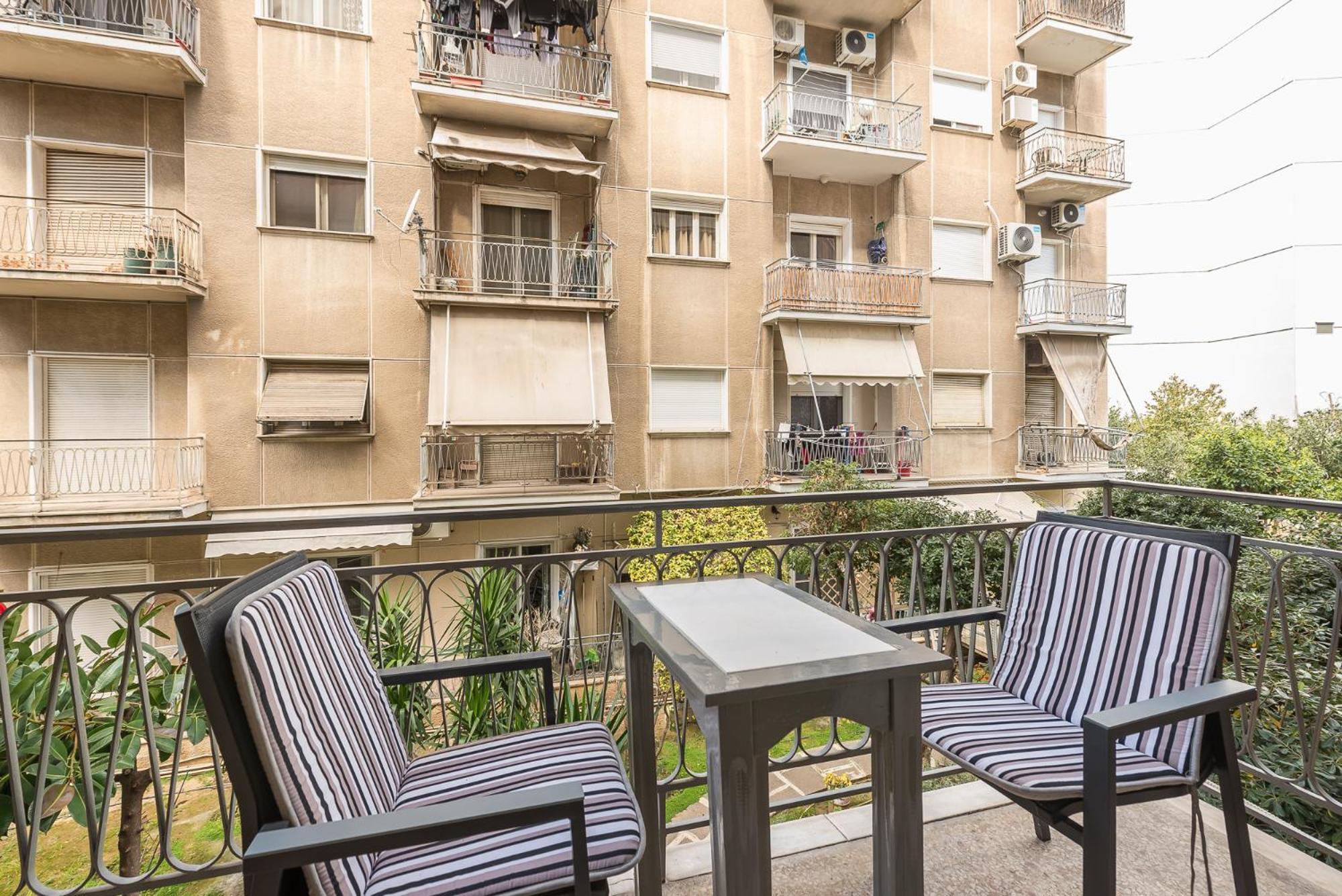 Stylish Luxury Apartment At Ampelokipi Metro Station Atenas Exterior foto